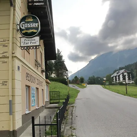 Zur Post 3* Lackenhof