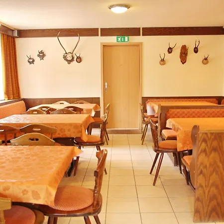 Bed & Breakfast Zur Post Lackenhof