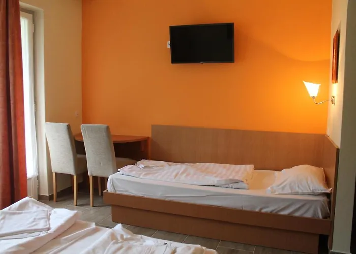 Zur Post 3* Lackenhof