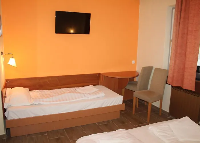 Zur Post 3* Lackenhof