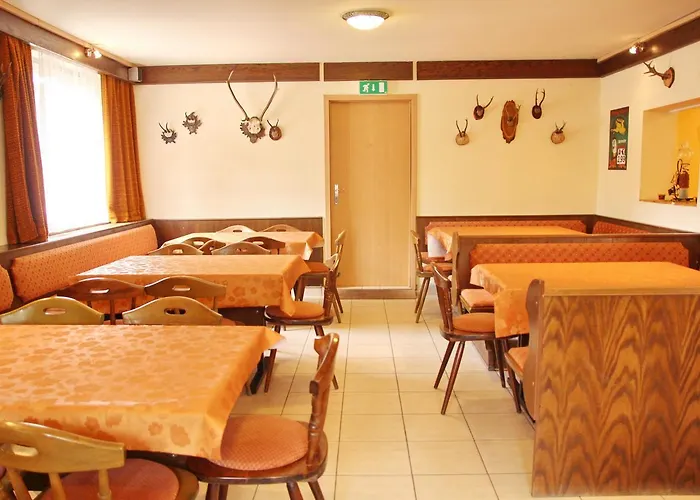 Bed and Breakfast Zur Post Lackenhof