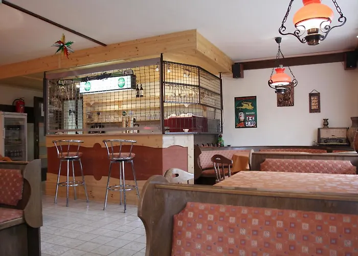 Zur Post Alojamento de Acomodação e Pequeno-almoço 3*